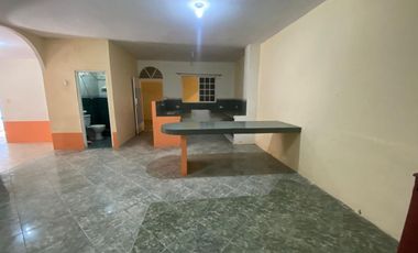 SE VENDE PROPIEDAD, CON PISCINA, Y PISTA DE BAILE
