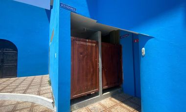 SE VENDE PROPIEDAD, CON PISCINA, Y PISTA DE BAILE