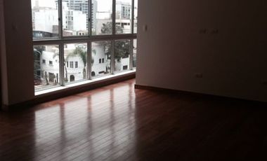 Barranco vendo departamento 1 dormitorio 1 baño 1 cochera a poca distancia de UTEC