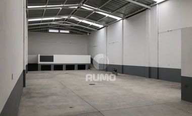 BODEGA EN EXCELENTE UBICACION
