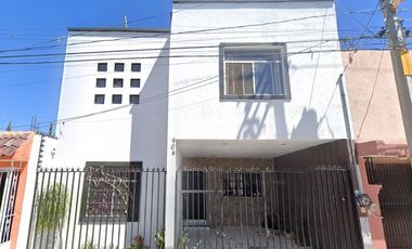 CASA EN COLONIA COLINAS DEL PONIENTE, AGUASCALIENTES.