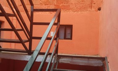 EDIFICIO EN VENTA CON 8 DEPARTAMENTOS EN RENTA