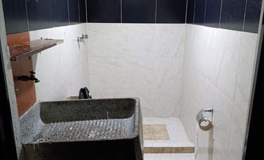 EDIFICIO EN VENTA CON 8 DEPARTAMENTOS EN RENTA