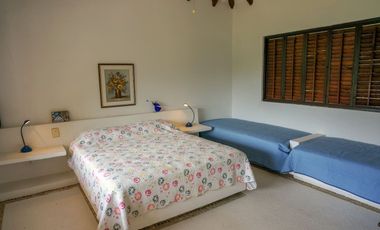 TE ALQUILO HERMOSA FINCA LOS KIOSCOS EN VILLETA LLAMANOS AL3242080826 LOS ESPERAMOS.