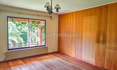Leon Propiedades vende casa en condominio Valle los Naranjos, Curacaví.
