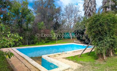 Leon Propiedades vende casa en condominio Valle los Naranjos, Curacaví.