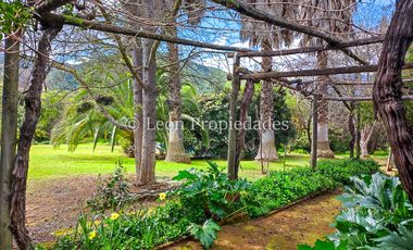 Leon Propiedades vende casa en condominio Valle los Naranjos, Curacaví.