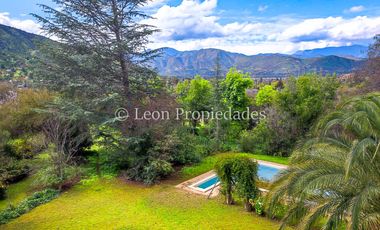 Leon Propiedades vende casa en condominio Valle los Naranjos, Curacaví.