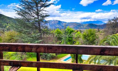 Leon Propiedades vende casa en condominio Valle los Naranjos, Curacaví.