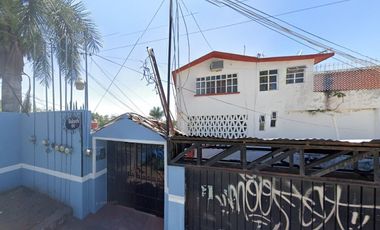 Oportunidad de Remate Bancario en Calle Baluarte 96, Col. Centro, Municipio de Cuautla en el Estado de Morelos.