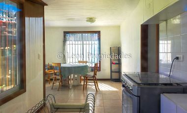 Leon Propiedades vende hermosa parcela de 2ha, con 2 casas en condominio el Mauco, Curacaví