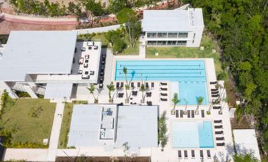 Villa con jardín Terraza y Casa club con muchas amenidades, en venta, Mayakoba, Playa del Carmen.