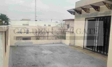 VENTA DE QUINTA EN LOS PORTALES PORTAL DEL NORTE ZUAZUA NUEVO LEON