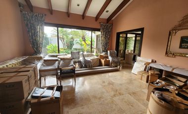 Samborondon, Alquilo Hermosa Casa con Piscina