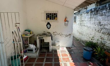 VENDO HERMOSA EN EL BARRIO LOS ANDES