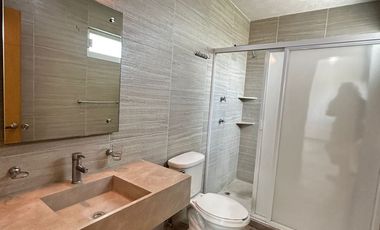 en venta casa en RUSCELLO residencial al norponiente de Ags coto con albercA VIGILANCIA