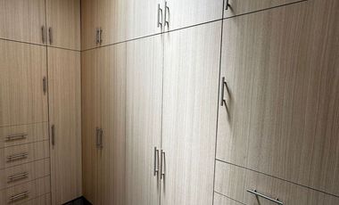 en venta casa en RUSCELLO residencial al norponiente de Ags coto con albercA VIGILANCIA