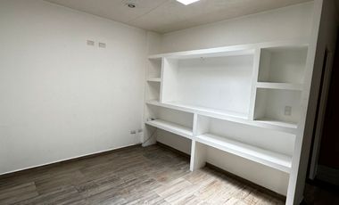 en venta casa en RUSCELLO residencial al norponiente de Ags coto con albercA VIGILANCIA