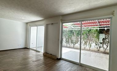 en venta casa en RUSCELLO residencial al norponiente de Ags coto con albercA VIGILANCIA