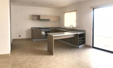 EL REFUGIO TORRE DE PIEDRA 4 RECAMARAS CON TERRAZA