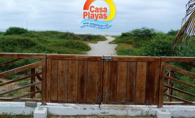 Casa Nueva con Piscina de Venta en Playas Via Data Posorja en Ciudadela Cerrada con salida al mar