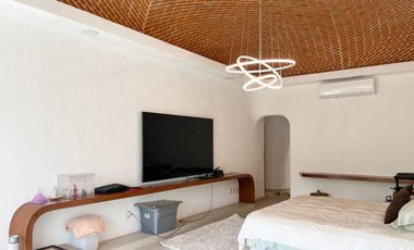 Casa con terraza, jardín y alberca privada, en venta, Villa Magna, Cancun.