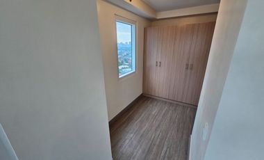 FOR SALE - Unfurnished Corner Unit with Balcony in The Connor in Greenhills Greenhills, San Juan City
