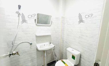 For sale/rent: Townhouse, Green Garden Home, Khlong 11, newly renovated house, negotiable price.
