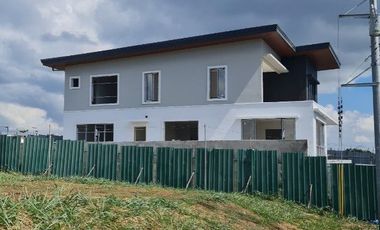 Modern 3-Storey House and Lot for Sale in Mondia Nuvali, Laguna