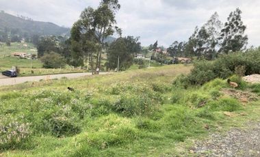 Terreno comercial en venta 5.846m2 IPRUS LOTIZABLE frente al TUTI Baguanchi Cuenca