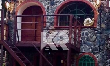 RANCHO CON 9 CABAÑAS, RESTAURANTE, CABALLERIZAS Y 1 BODEGA DE 800 M2 ACTUALMENTE FUNCIONANDO