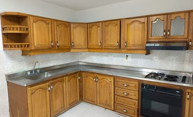 SE ARRIENDA LOCAL COMERCIAL EN CALASANZ