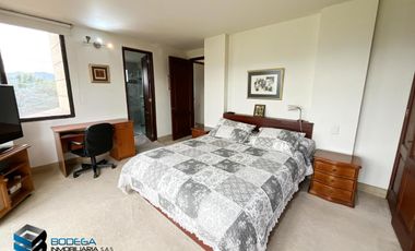 CASA CON HERMOSA VISTA UBICADA EN LA PARTE ALTA DEL CLUB APOSENTOS (BRICEÑO)