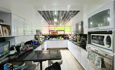 CASA CON EXCELENTE  VISTA UBICADA EN LA PARTE MEDIA DEL CLUB APOSENTOS (BRICEÑO)