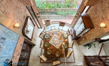 CASA CON EXCELENTE  VISTA UBICADA EN LA PARTE MEDIA DEL CLUB APOSENTOS (BRICEÑO)