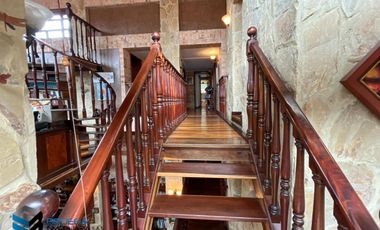 CASA CON EXCELENTE  VISTA UBICADA EN LA PARTE MEDIA DEL CLUB APOSENTOS (BRICEÑO)