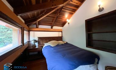 CASA CON EXCELENTE  VISTA UBICADA EN LA PARTE MEDIA DEL CLUB APOSENTOS (BRICEÑO)