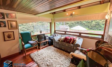 CASA CON EXCELENTE  VISTA UBICADA EN LA PARTE MEDIA DEL CLUB APOSENTOS (BRICEÑO)