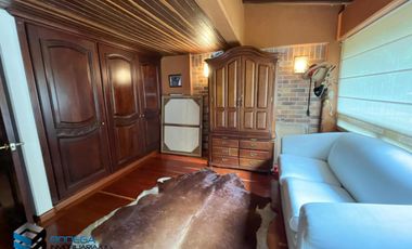 CASA CON EXCELENTE  VISTA UBICADA EN LA PARTE MEDIA DEL CLUB APOSENTOS (BRICEÑO)