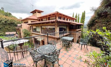 CASA CON EXCELENTE  VISTA UBICADA EN LA PARTE MEDIA DEL CLUB APOSENTOS (BRICEÑO)