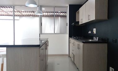 45718 Casa en arriendo en el sector La Intermedia