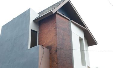 Rumah Dijual Di Cibinong Bogor Perumahan Cluster baru pemda Sukahati Jual Baru Murah Dekat Stasiun