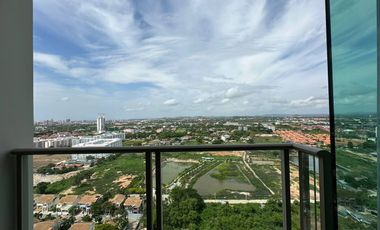 The Riviera Jomtien Beach | Amazing Condominium | Monthstayz