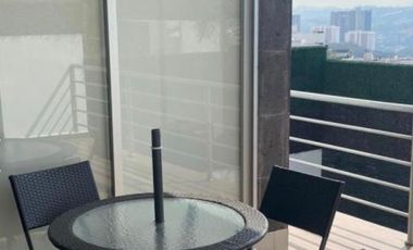 Venta de casa en condominio en Bosque Esmeralda.