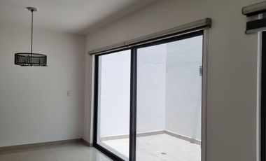 Descubre tu próximo hogar en un espacio tranquilo y agradable, en una excelente casa en renta en el Fraccionamiento Triventi