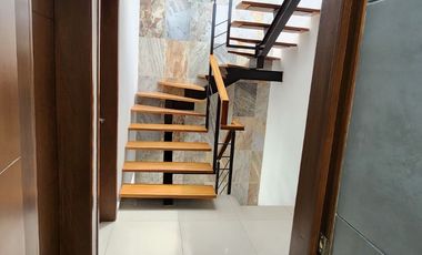 Descubre tu próximo hogar en un espacio tranquilo y agradable, en una excelente casa en renta en el Fraccionamiento Triventi