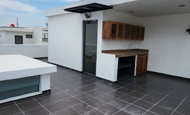Descubre tu próximo hogar en un espacio tranquilo y agradable, en una excelente casa en renta en el Fraccionamiento Triventi