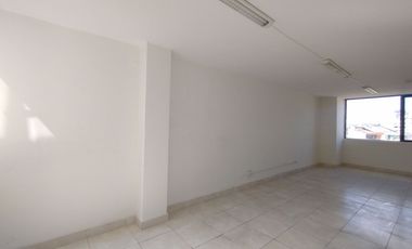 Oficina en arriendo en Alto Prado.