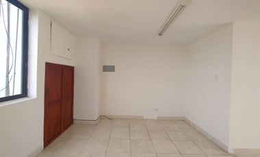 Oficina en arriendo en Alto Prado.