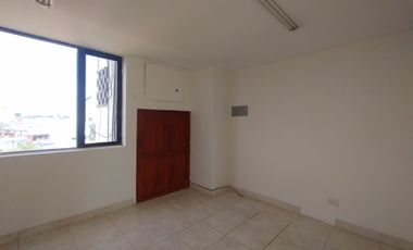 Oficina en arriendo en Alto Prado.